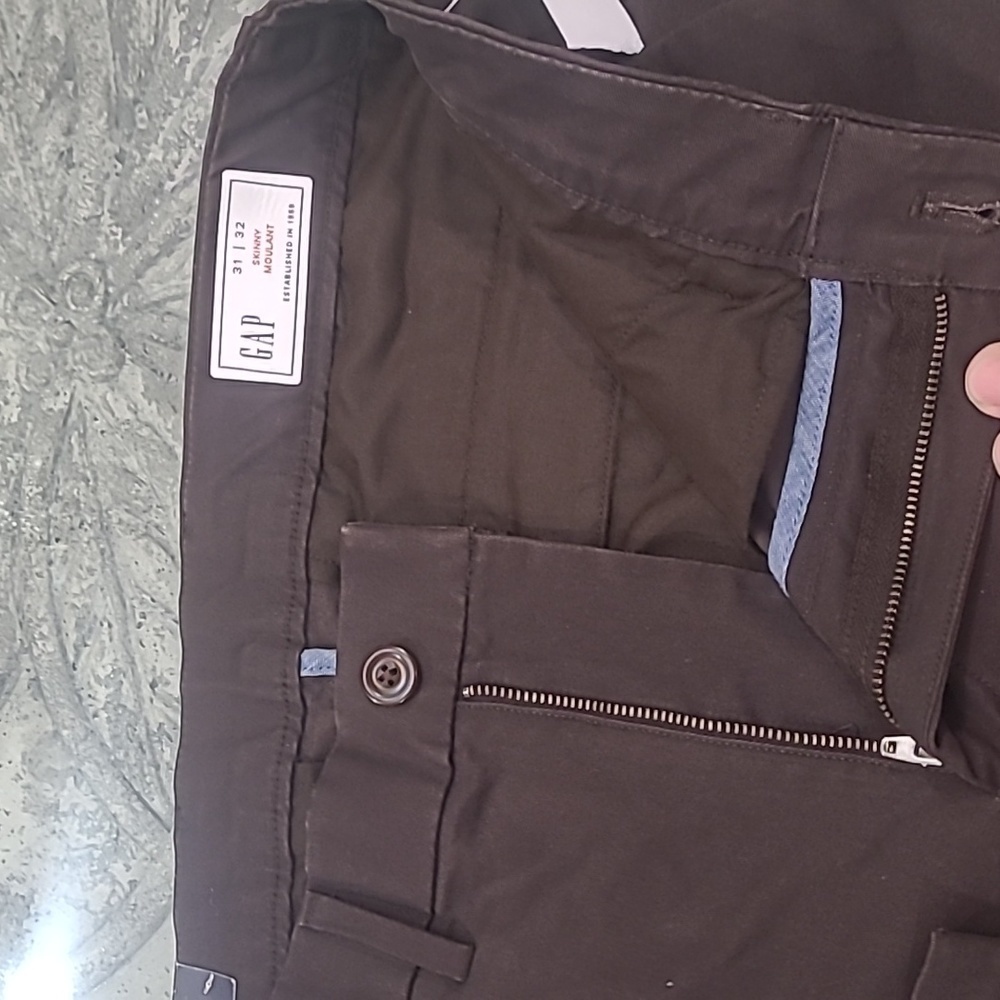GAP MEN'S Modern Khakis in Skinny Fit with GapFlex new 31 32 - Picture 4 of 7